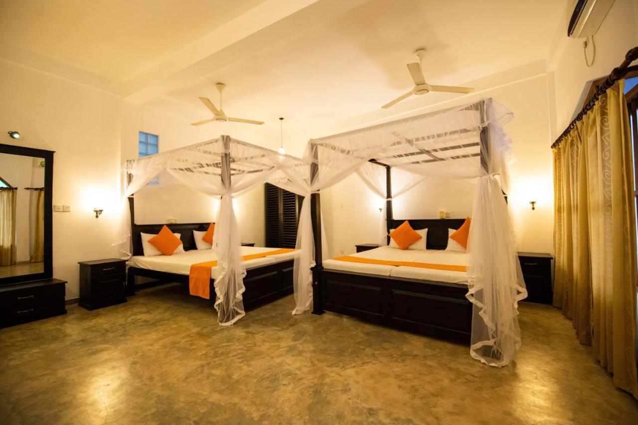 International Beach Hotel & Restaurant Hikkaduwa Eksteriør bilde