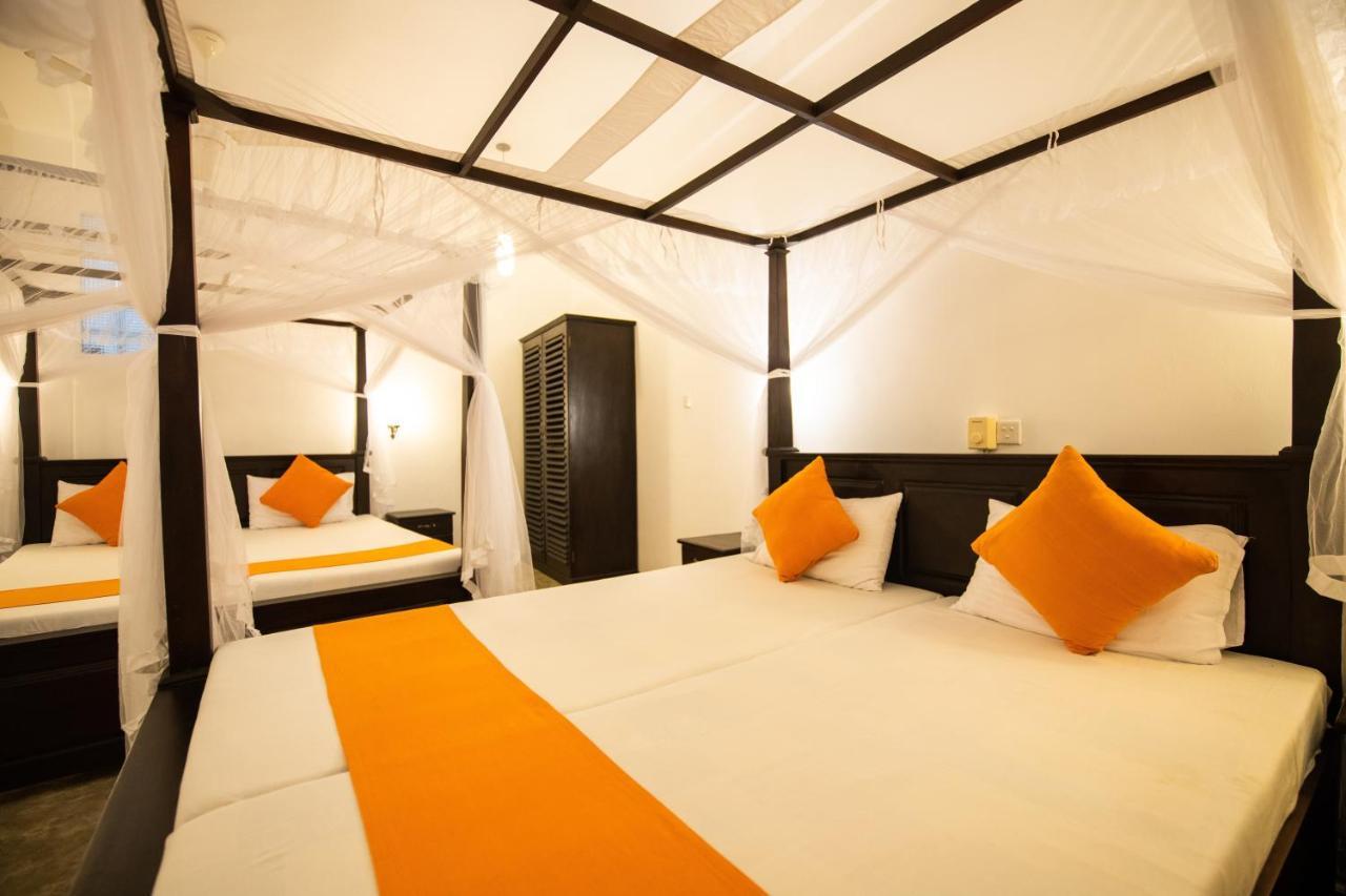 International Beach Hotel & Restaurant Hikkaduwa Eksteriør bilde