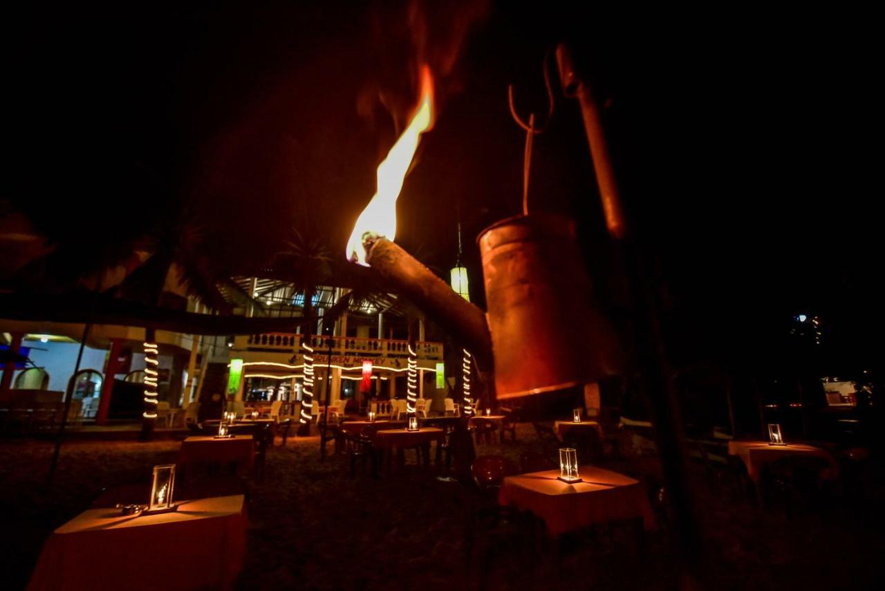 International Beach Hotel & Restaurant Hikkaduwa Eksteriør bilde