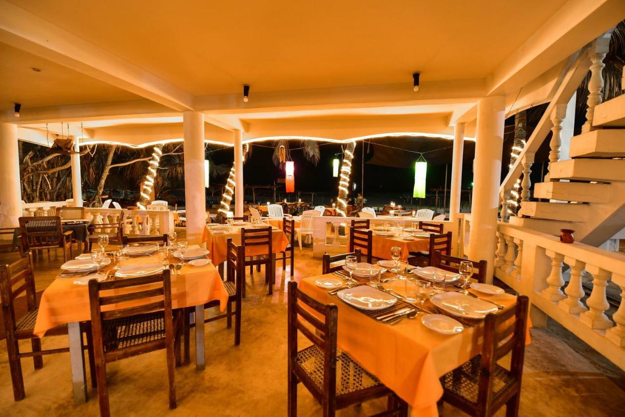 International Beach Hotel & Restaurant Hikkaduwa Eksteriør bilde
